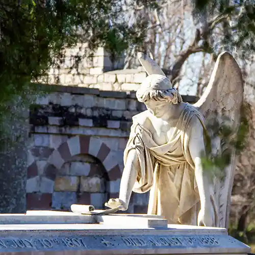 Laurel Grove Cemetery in Savannah