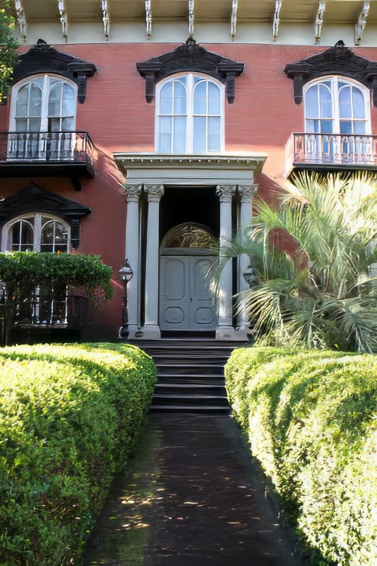 Entrance Johnny Mercer House in Savannah