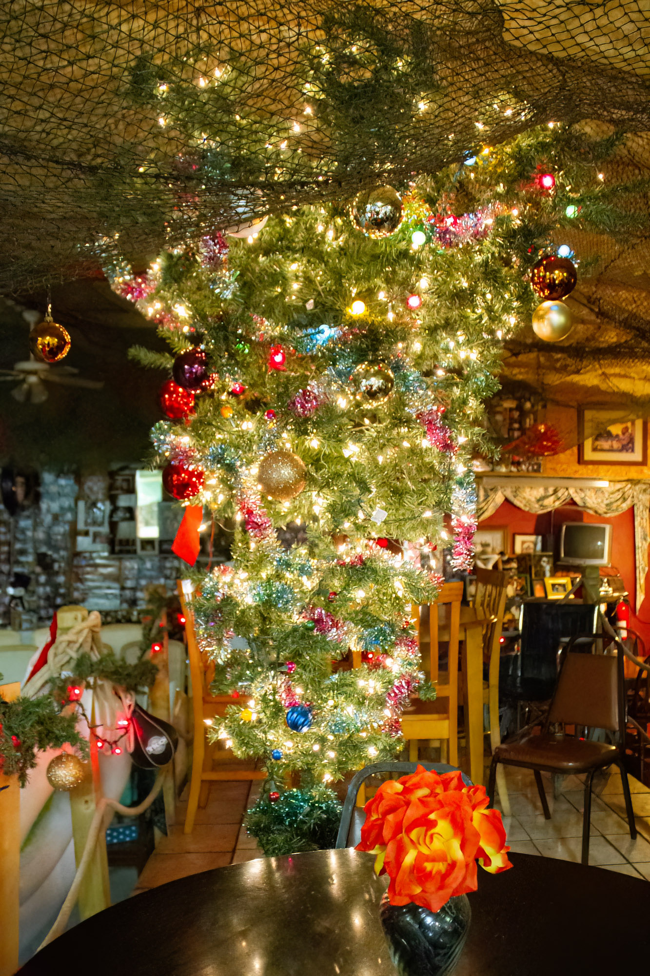 Upside down Christmas Tree Old School Diner