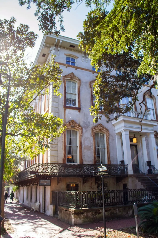 Antique shop mansion