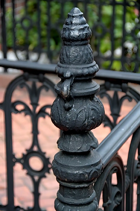 Black Iron Fence in Savannah