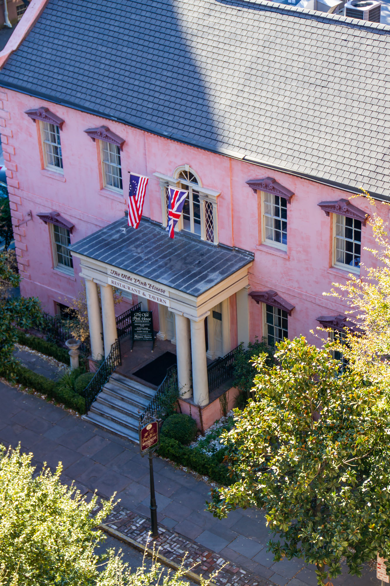 01 The Olde Pink House IMG 9958 