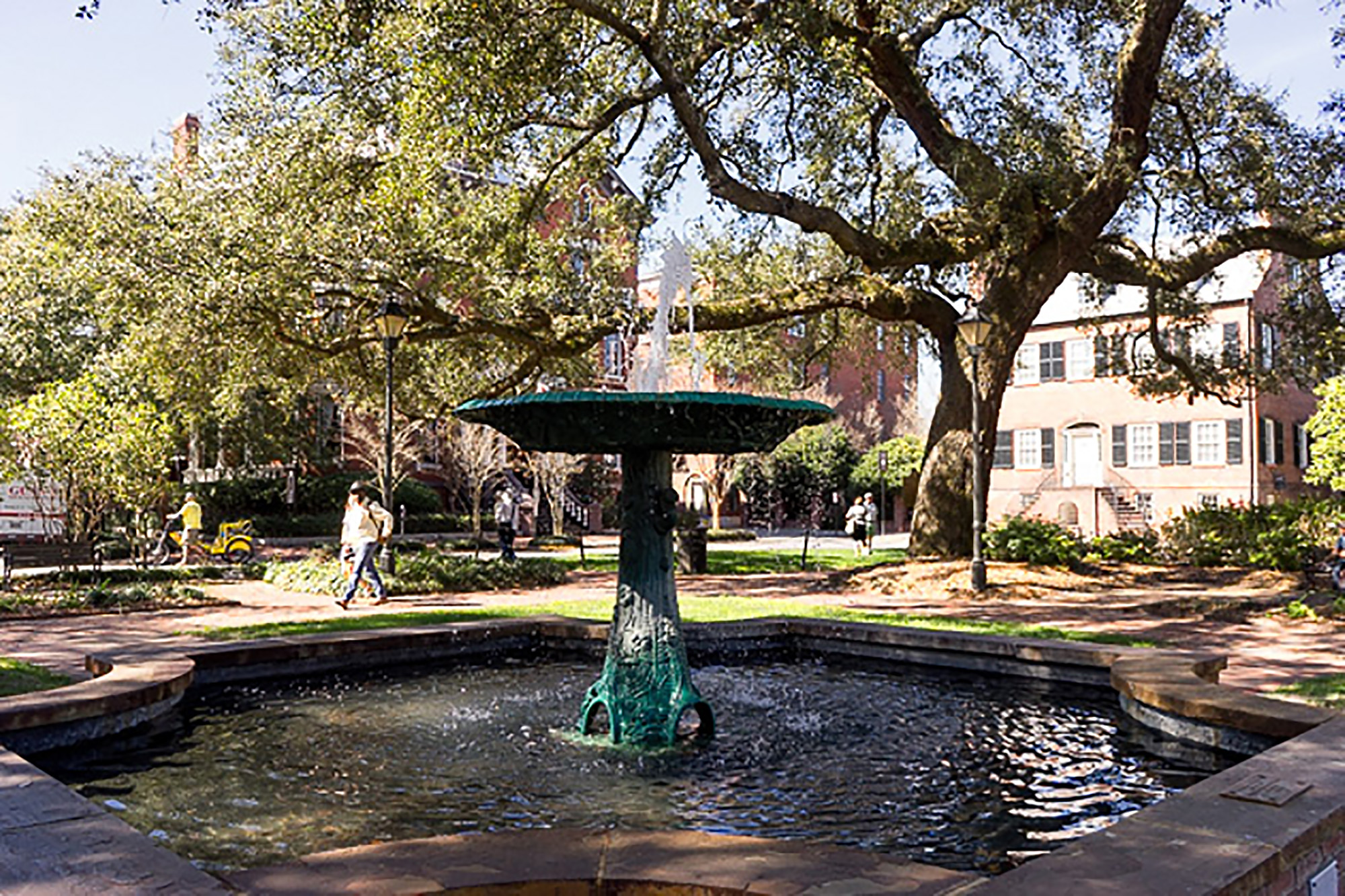 Metal Fountain Savannah
