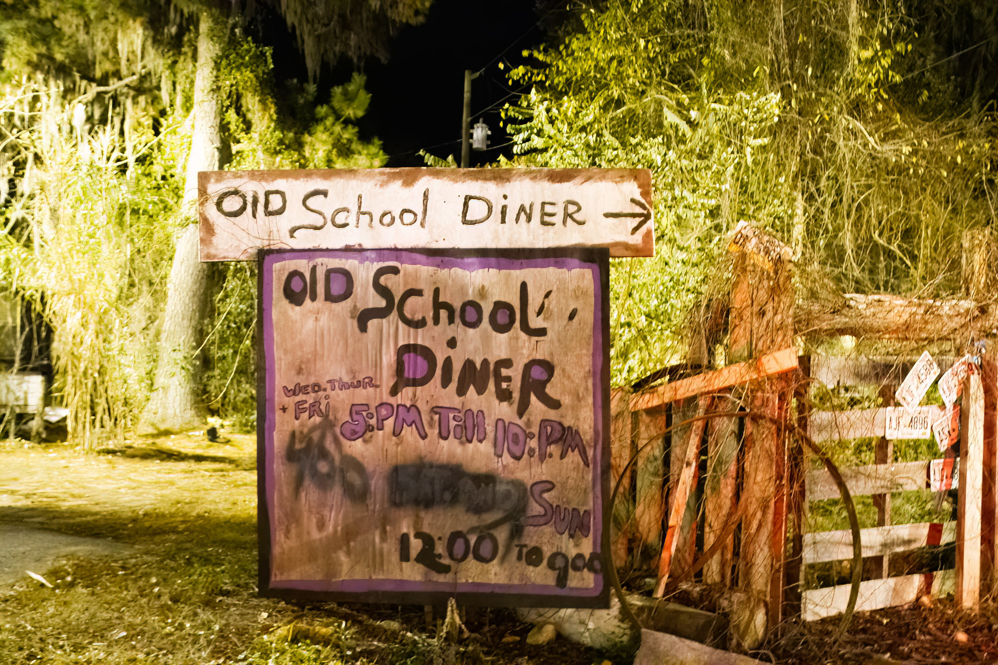 Old School Diner Opening Hours