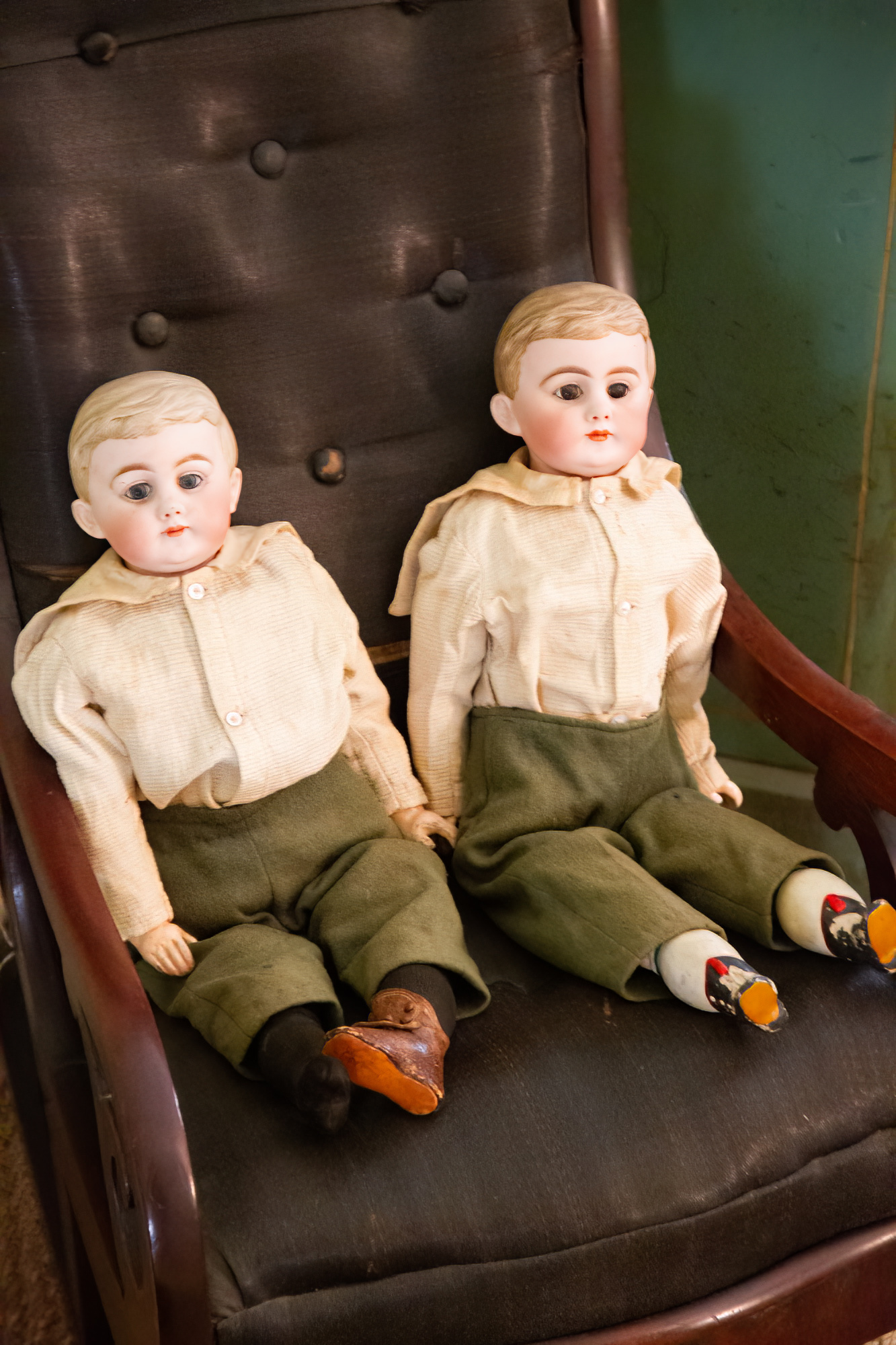 Twin dolls Andrew Low House Savannah
